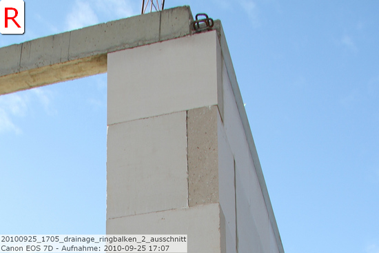 Ein renomierter Dipl. Ingenieur für Statik überprüft den Ring- und den Erddruckbalken. Der damalige zuständige Sachverständige im Beweissicherungsverfahren für Baustatik will den Statiker zur Zurücknahme seiner brisanten  Feststellungen überreden. Zu diesem Zeitpunkt beginnt der Hauptgutachter sich dem Bauunternehmer zuzusenden.
